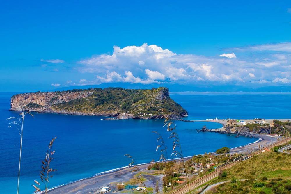Isola di Dino